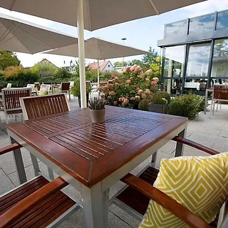Stadthotel Hotel 4*